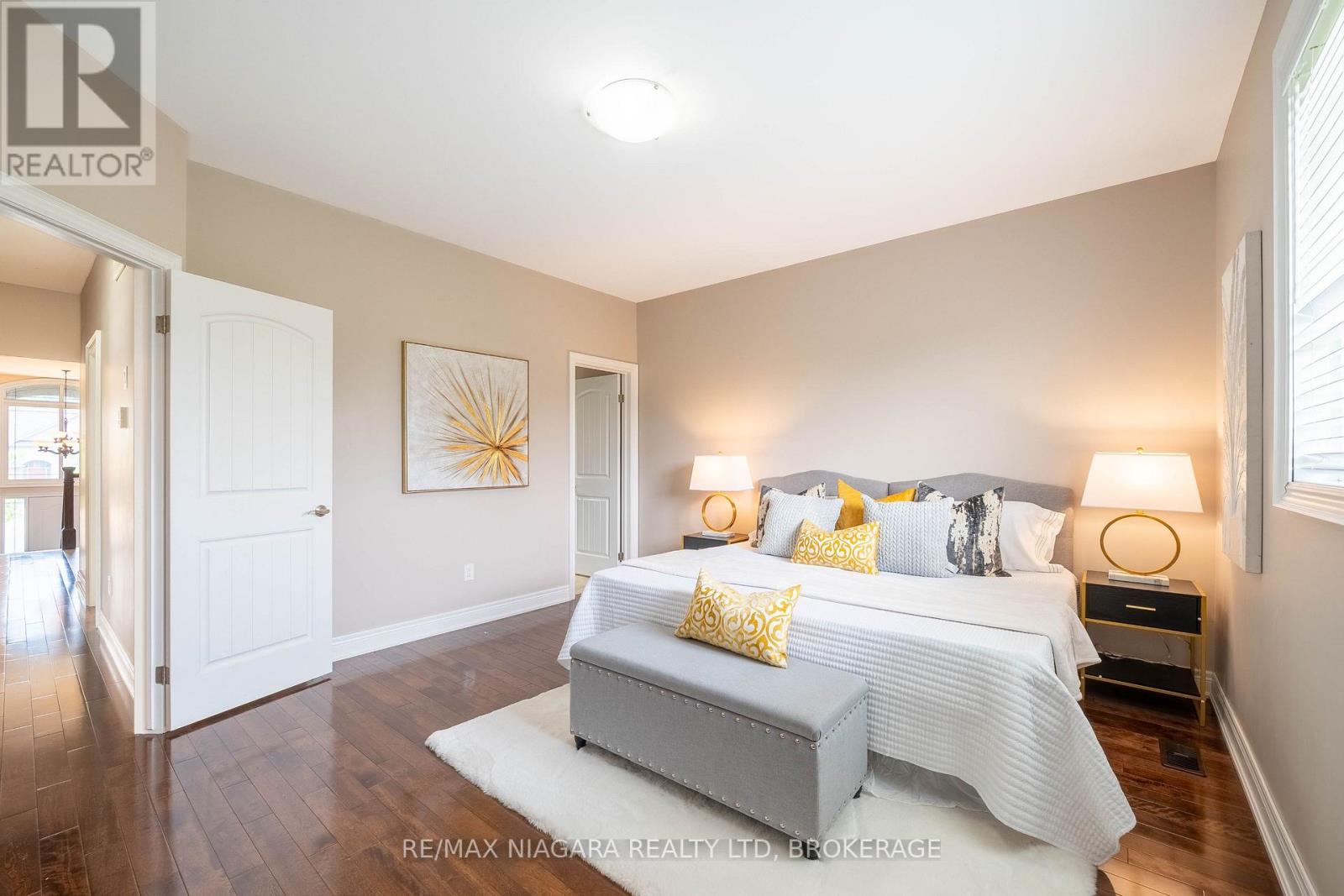 9148 HENDERSHOT BOULEVARD - 32
