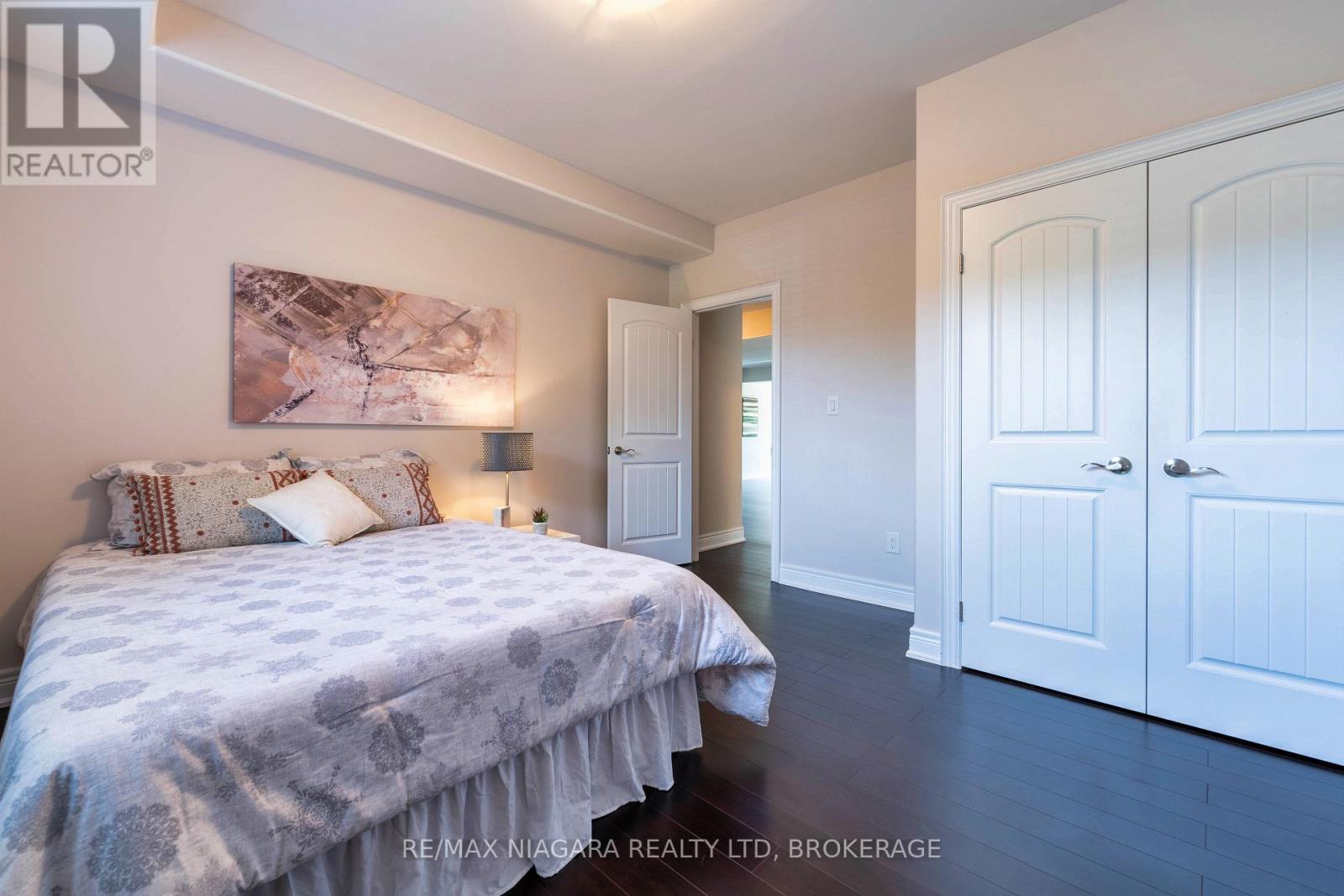 9148 HENDERSHOT BOULEVARD - 42