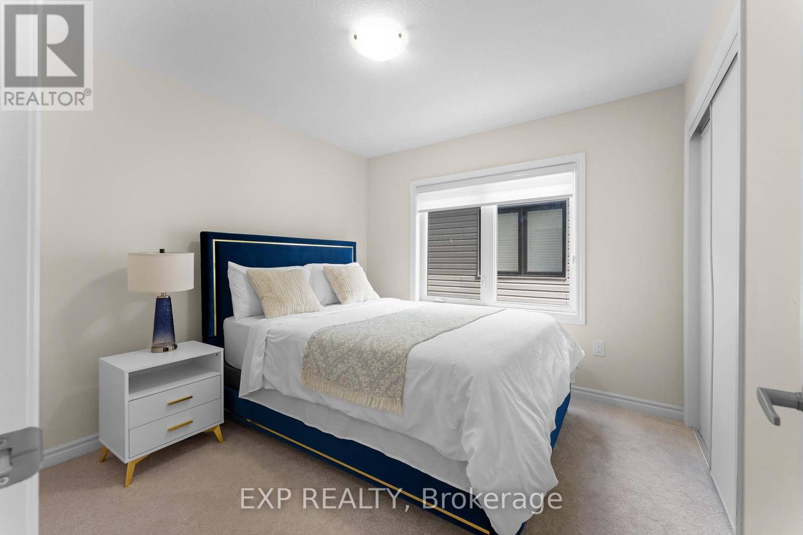 65 EVER SWEET WAY - Image 32