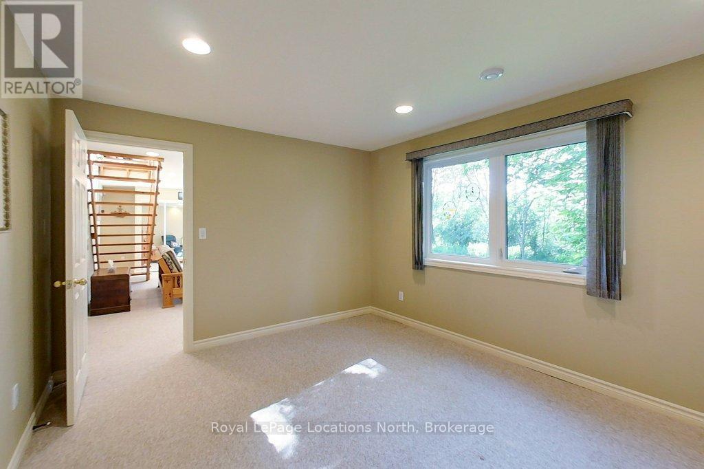 156 HARBOUR BEACH DRIVE - Image 45