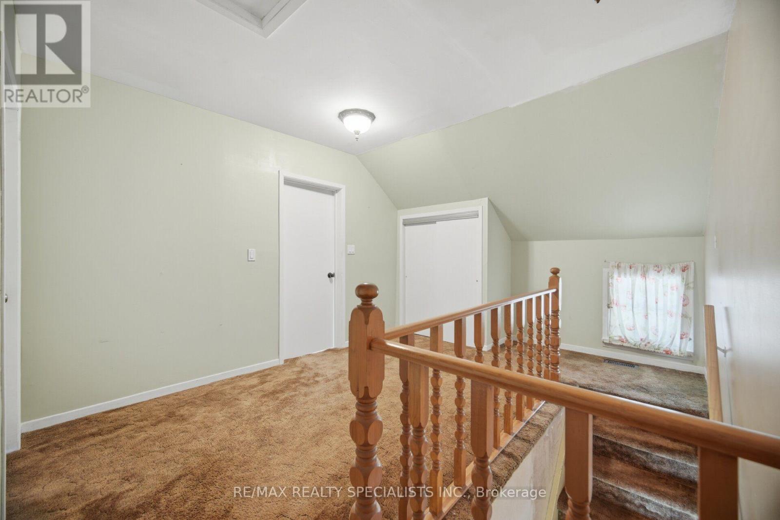 173 VICTORIA STREET - 21