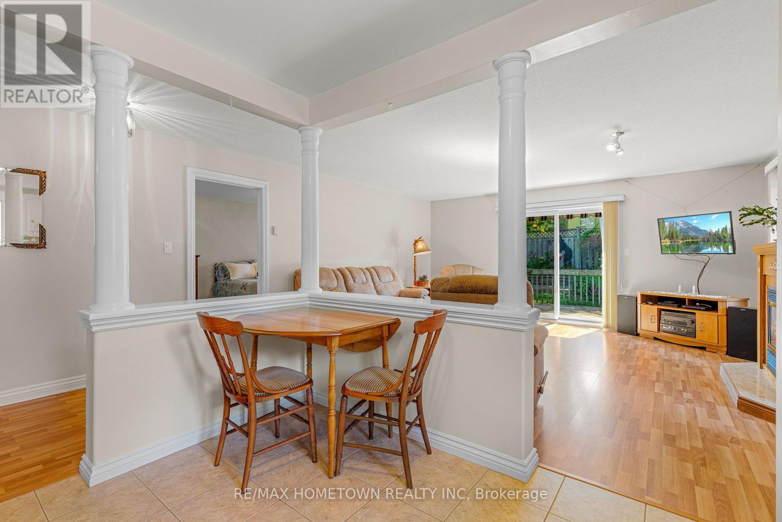 1048 BRIDLEWOOD DRIVE - Image 14