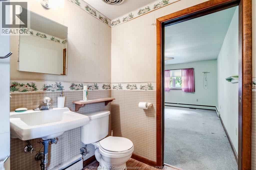 2257 Division ROAD North - 19