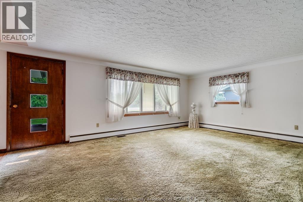 2257 Division ROAD North - Image 4