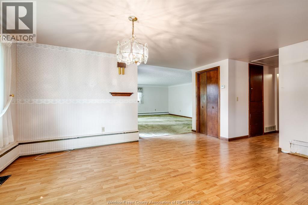 2257 Division ROAD North - Image 7
