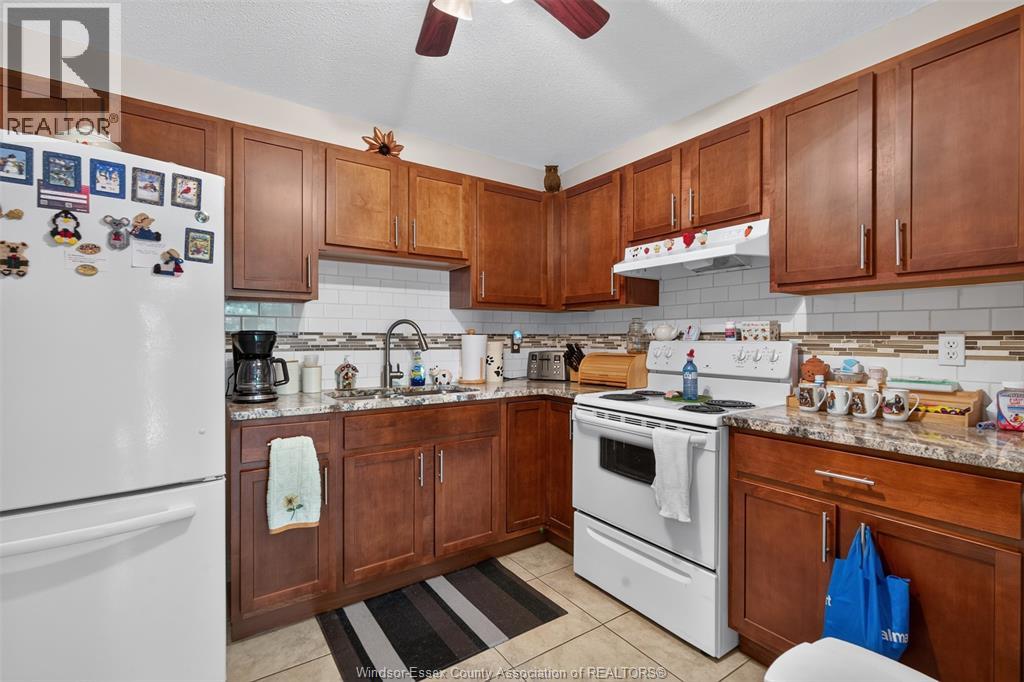 1240 Arncliffe PLACE - 11