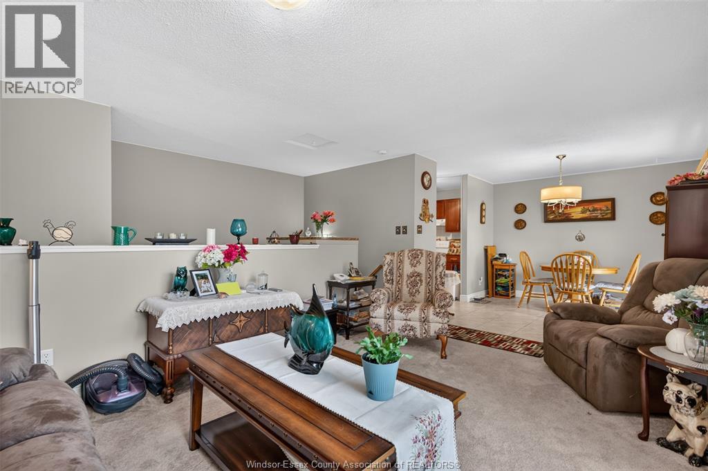 1240 Arncliffe PLACE - 8