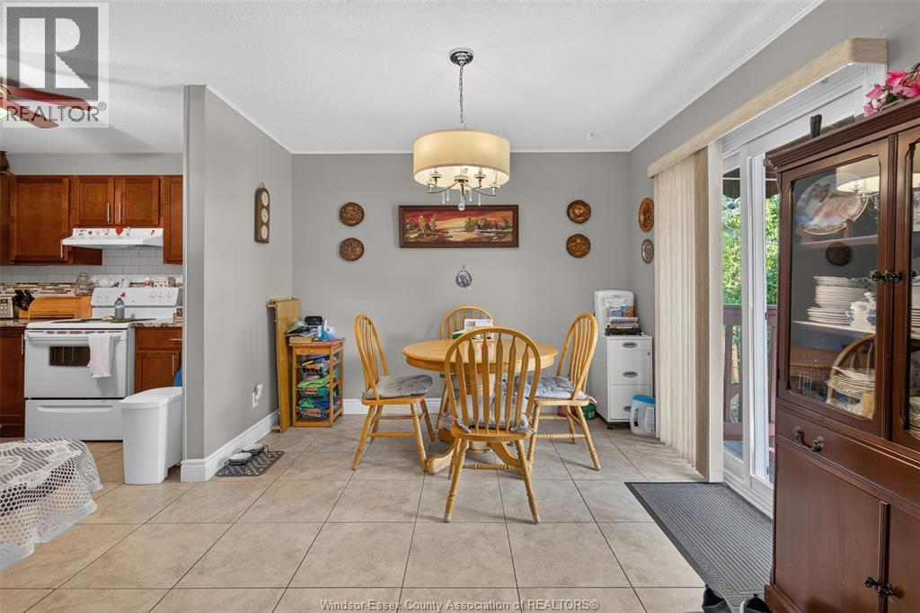 1240 Arncliffe PLACE - 9