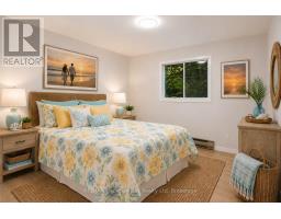 25 Albert Avenue, Tiny, ON L0L2J0 Photo 16