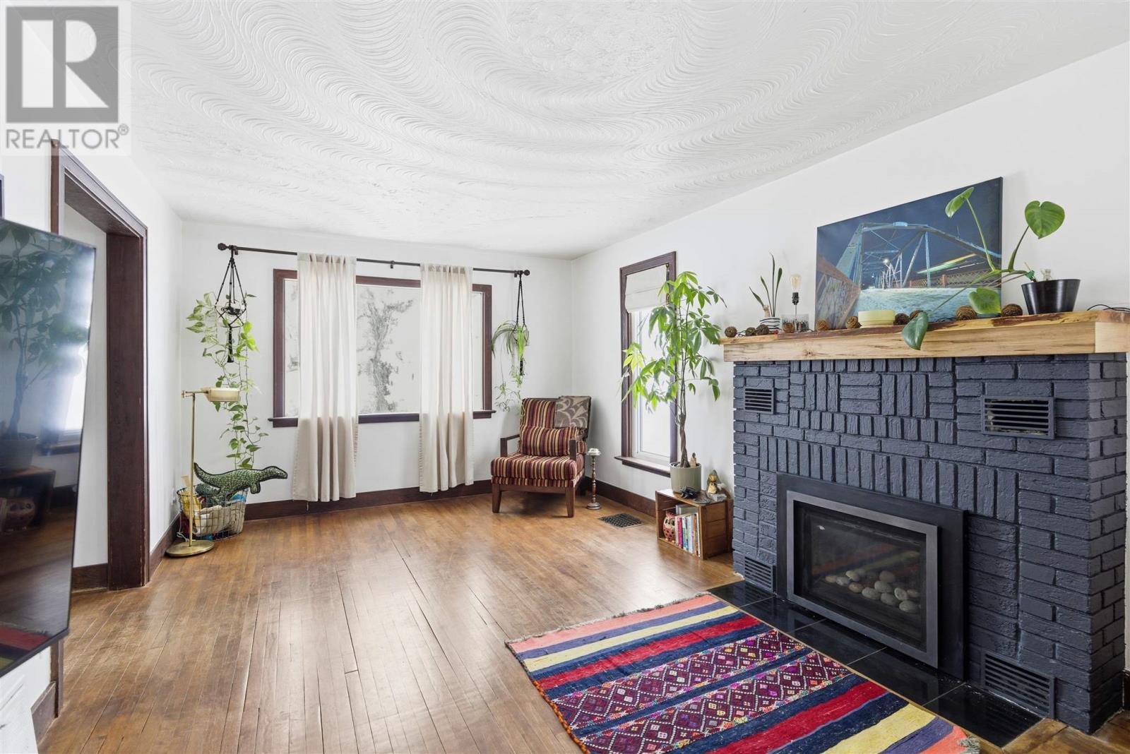 32 Salisbury AVE - 7