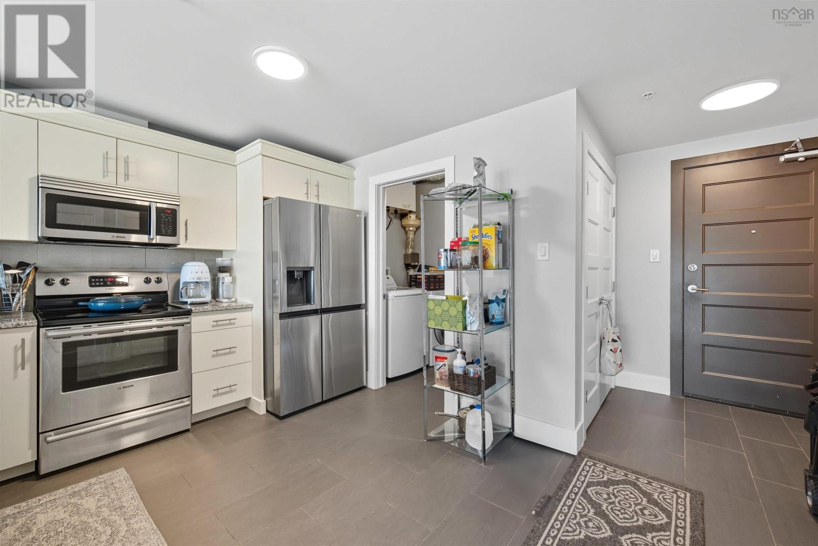 #501 15 Kings Wharf Place - 4