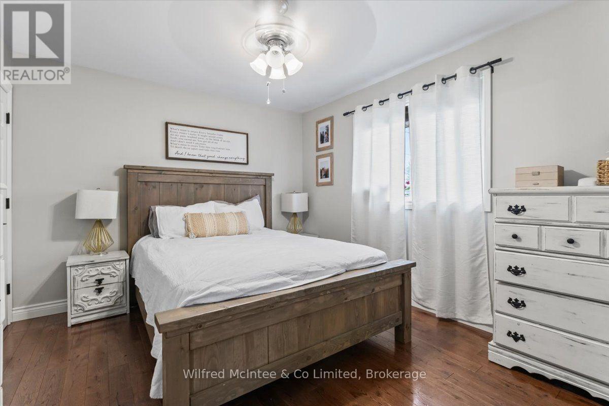 9 DIETZ STREET - 11