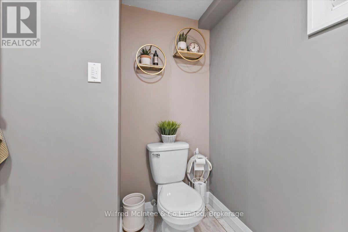 9 DIETZ STREET - 22