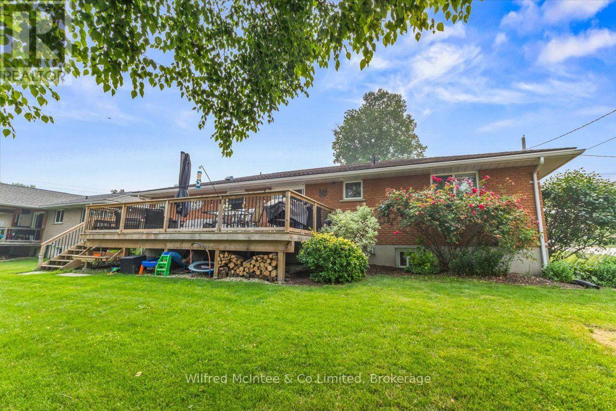 9 DIETZ STREET - 23
