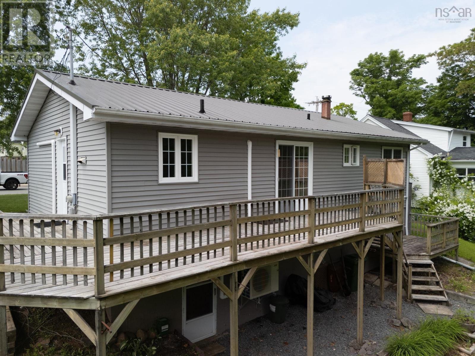 9 Holmes Hill Road - 3