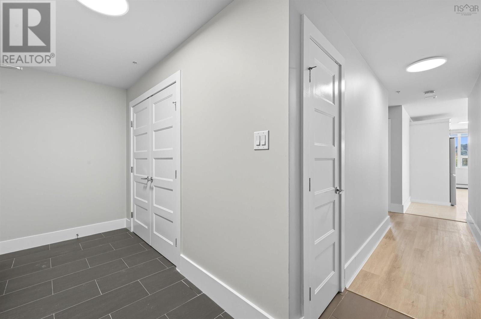 #502 15 Kings Wharf Place - 24