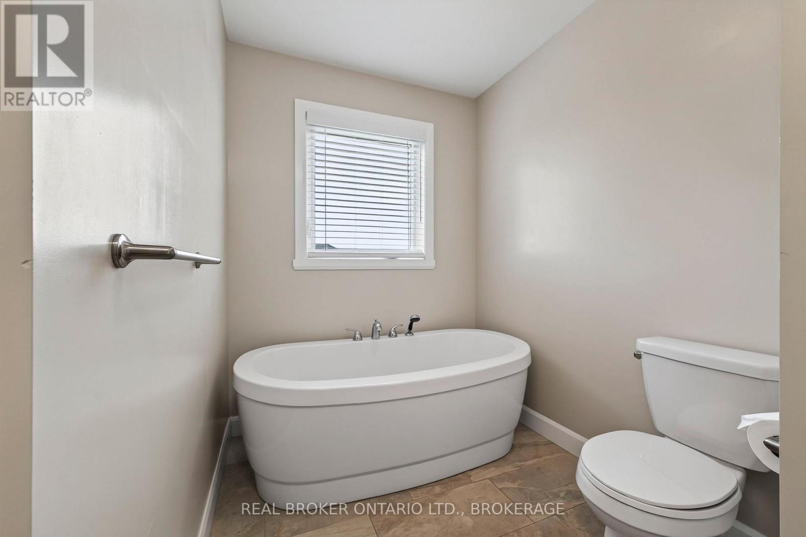 2199 BURKE AVENUE - 18