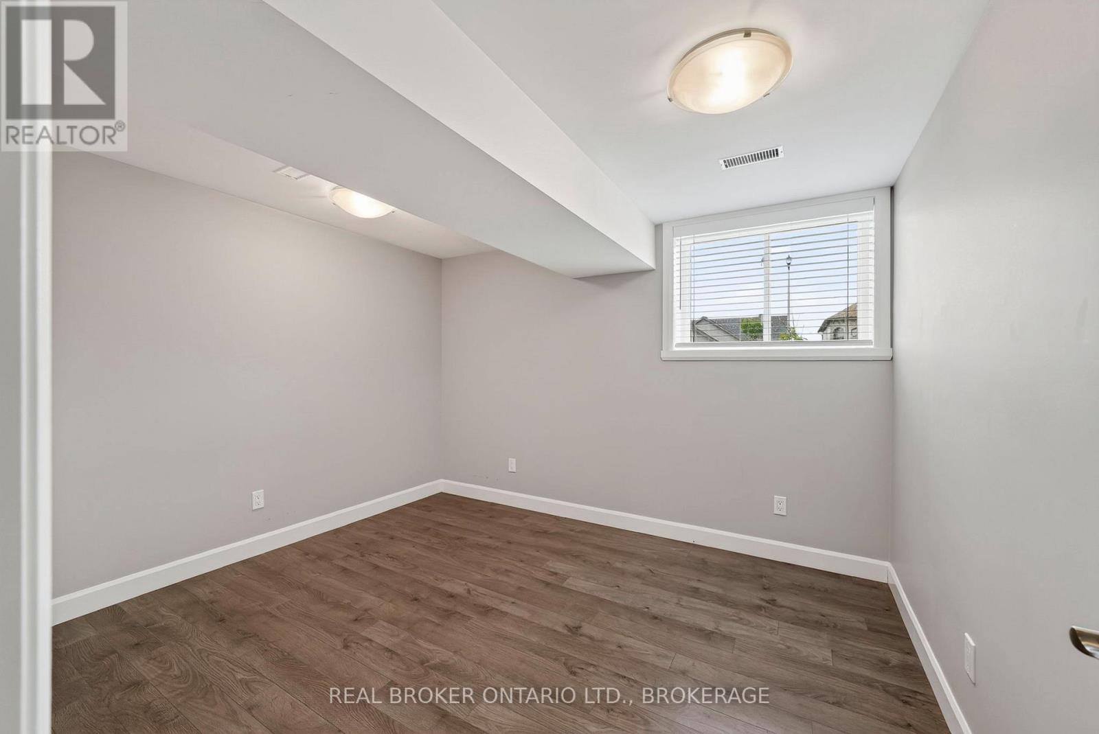 2199 BURKE AVENUE - 31