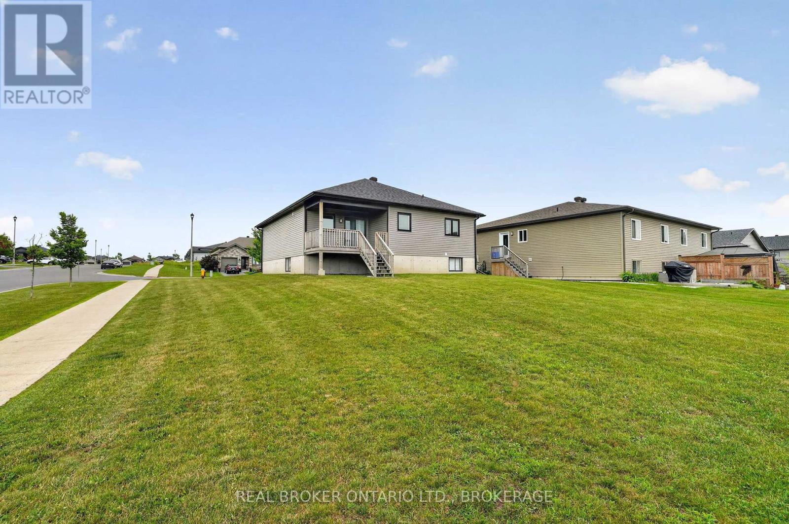 2199 BURKE AVENUE - Image 38