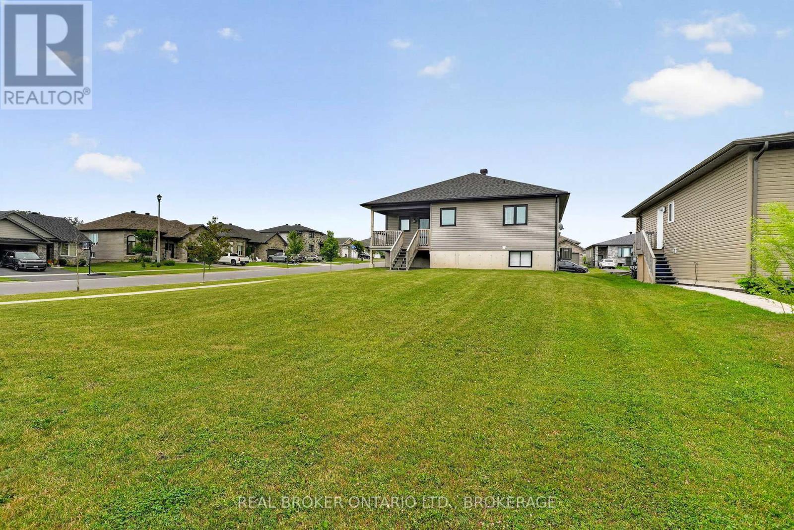 2199 BURKE AVENUE - Image 39