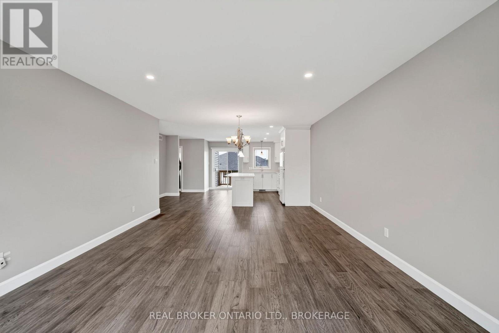 2199 BURKE AVENUE - Image 8