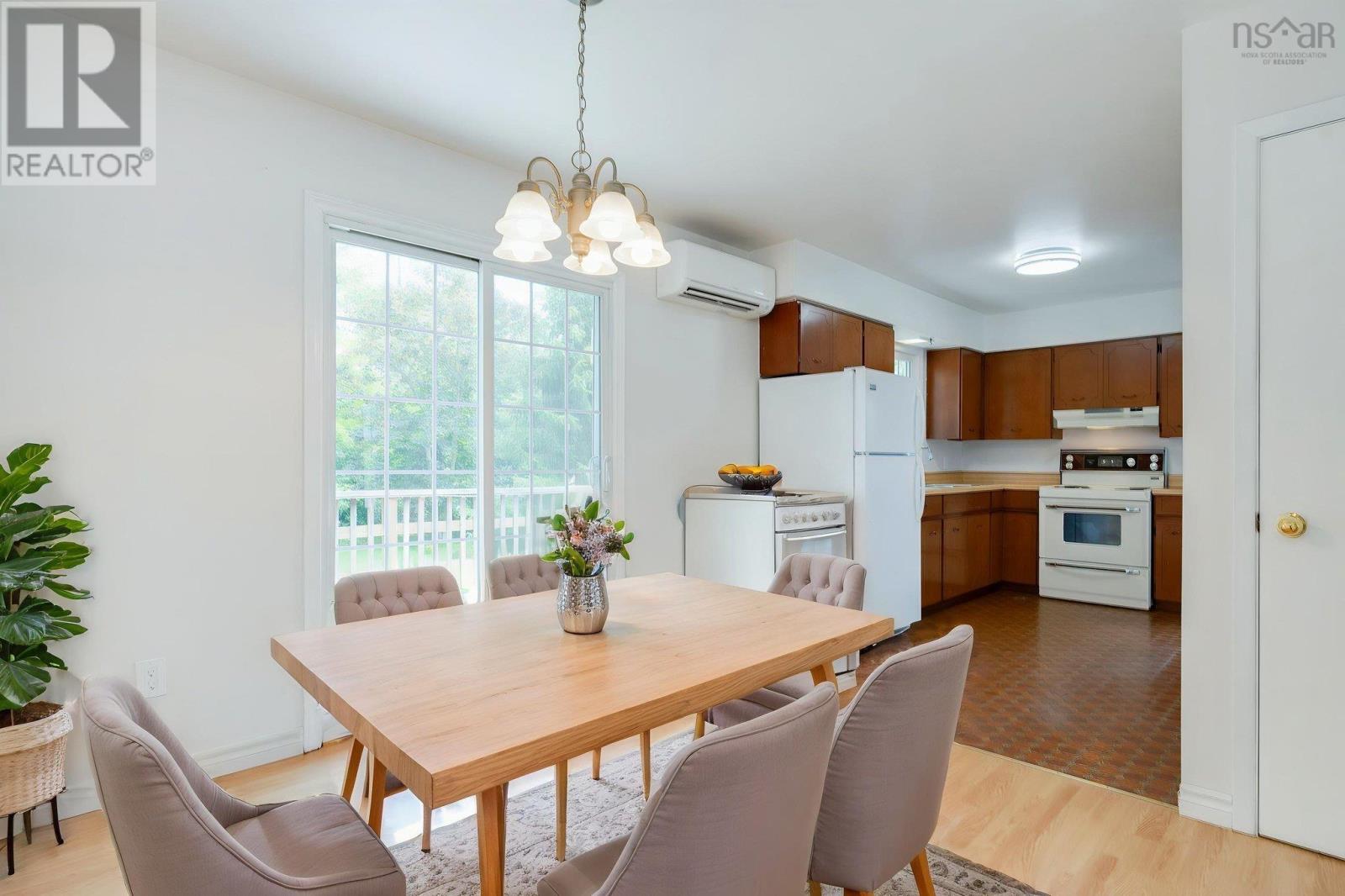 9 Holmes Hill Road - 7