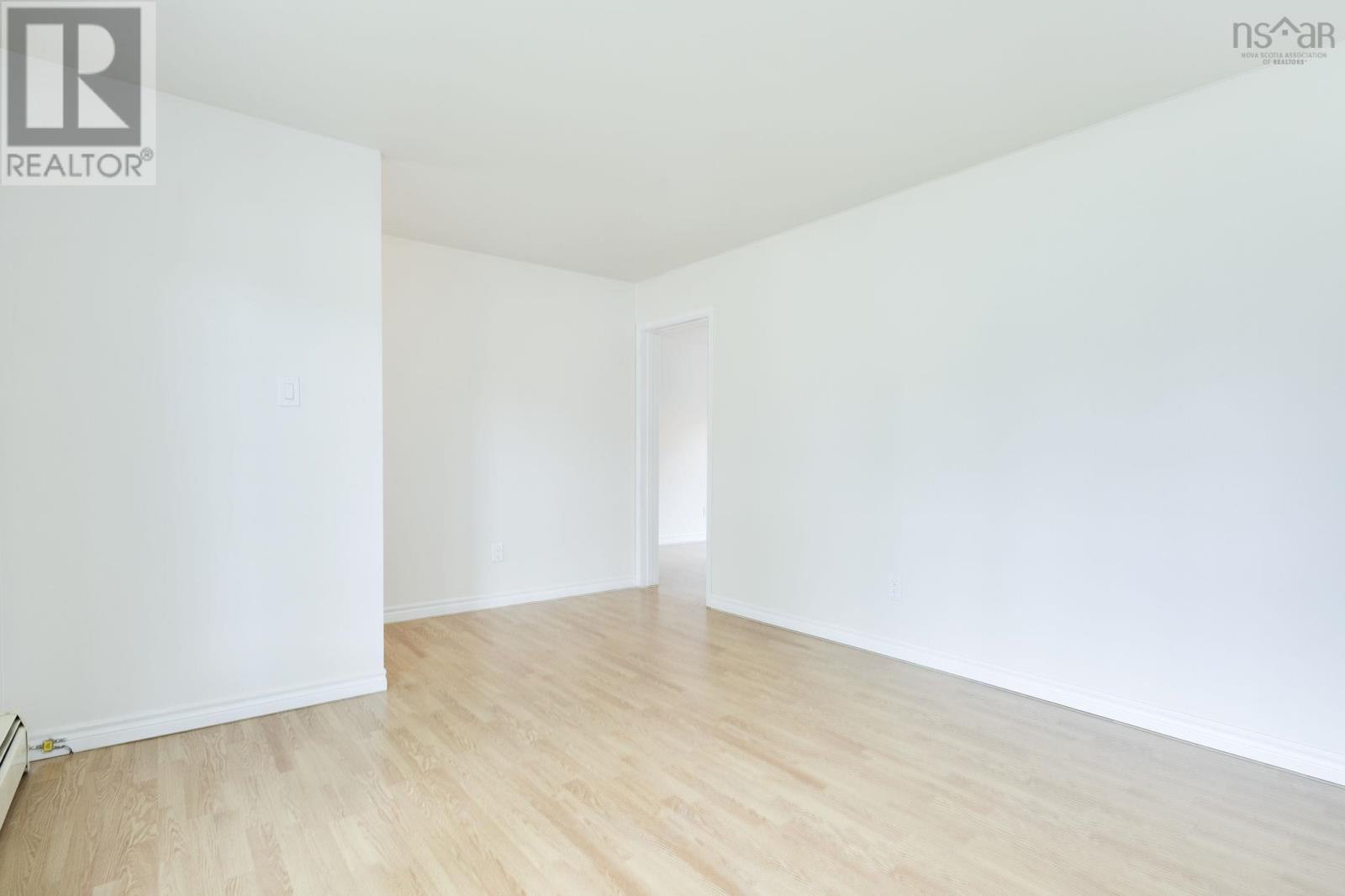 9 Holmes Hill Road - 14