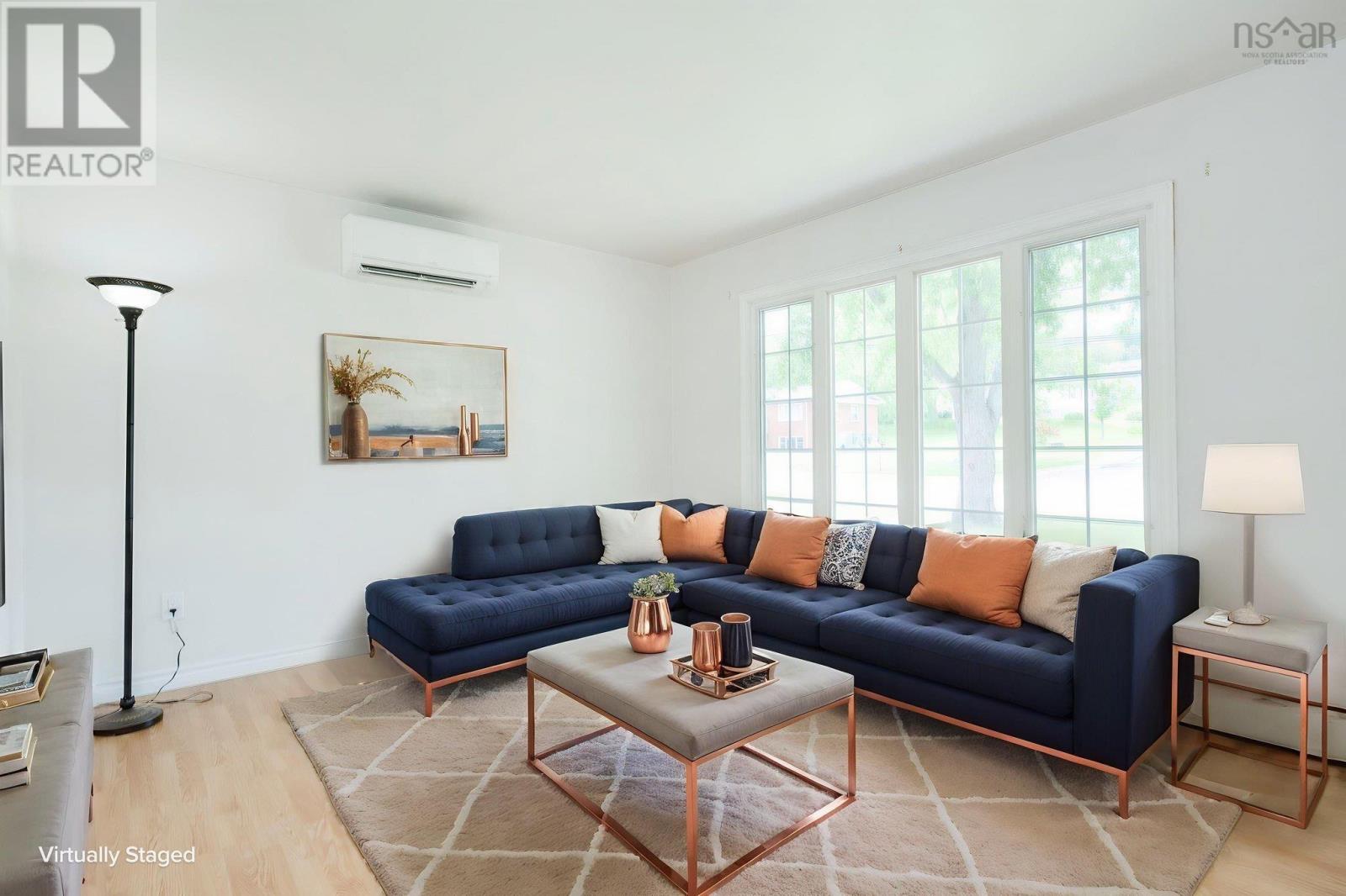 9 Holmes Hill Road - 11