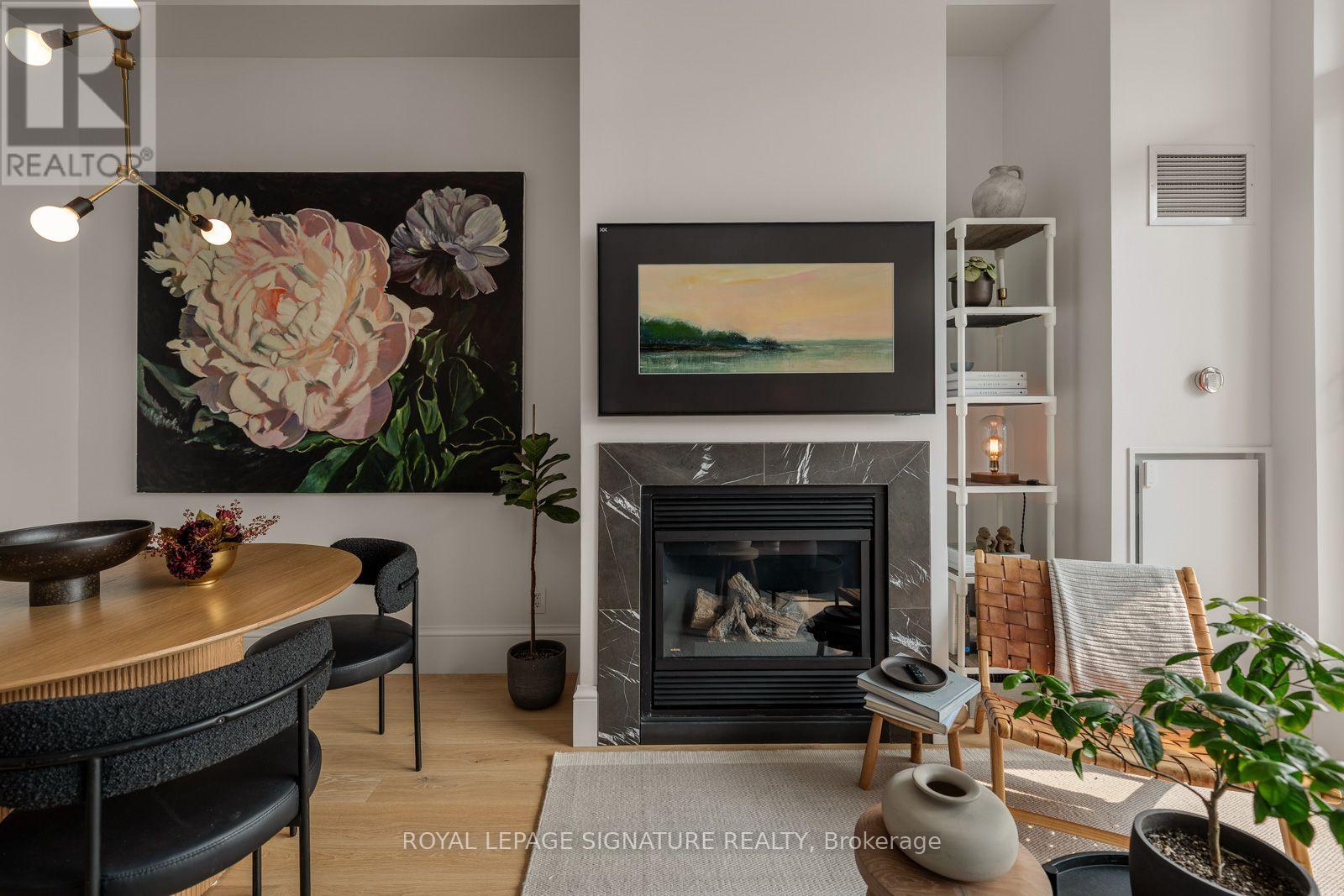 Photo of 333 Adelaide Street