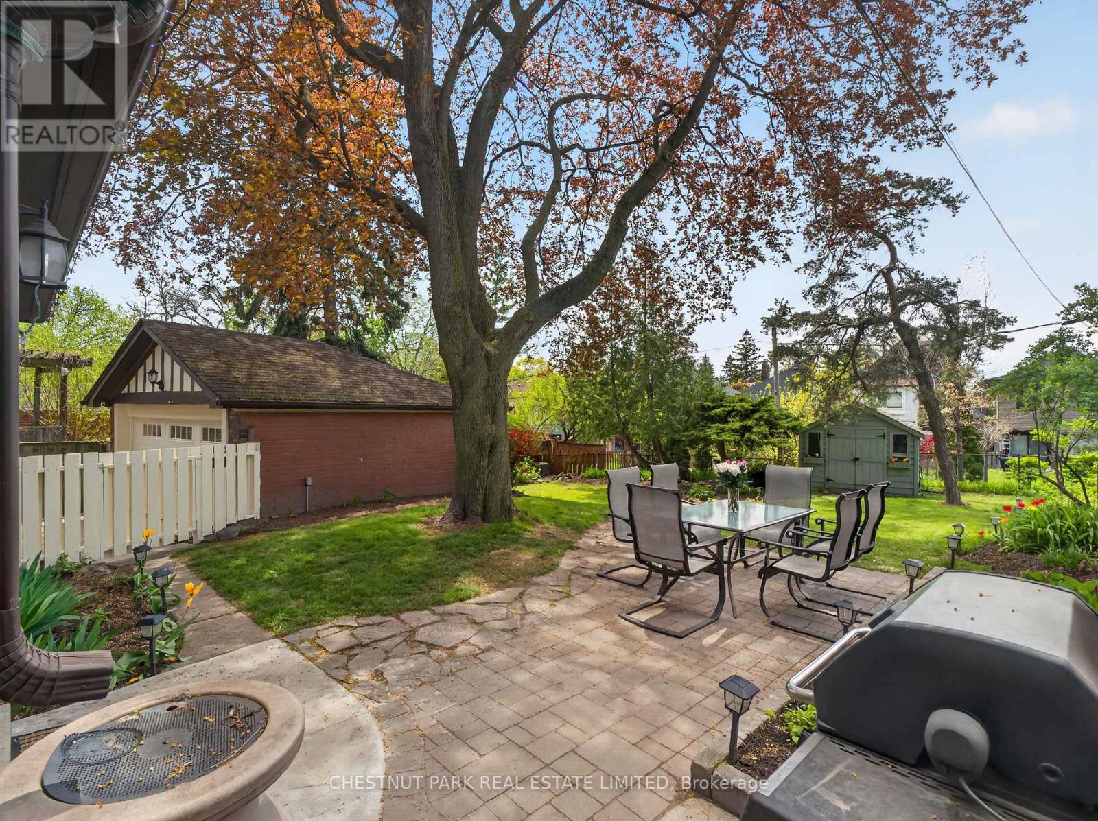 14 SERVINGTON CRESCENT - 31