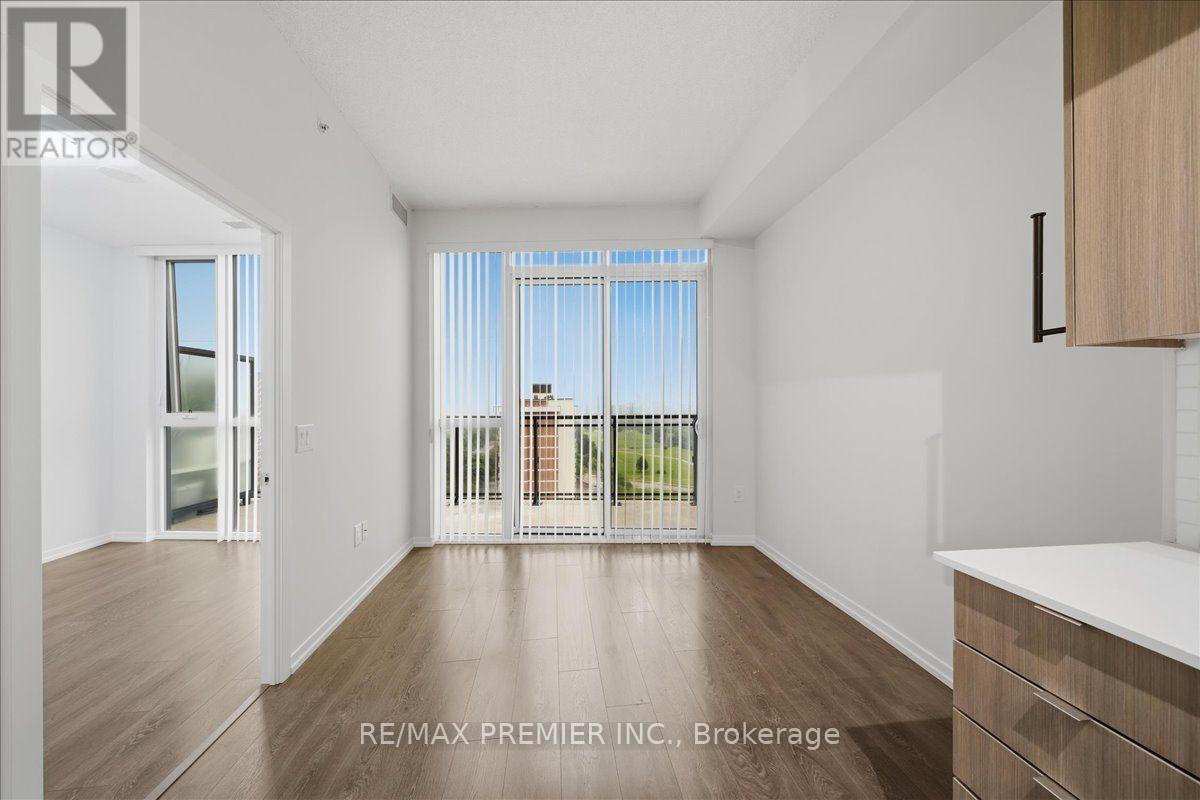 #1306 3237 BAYVIEW AVENUE - 10