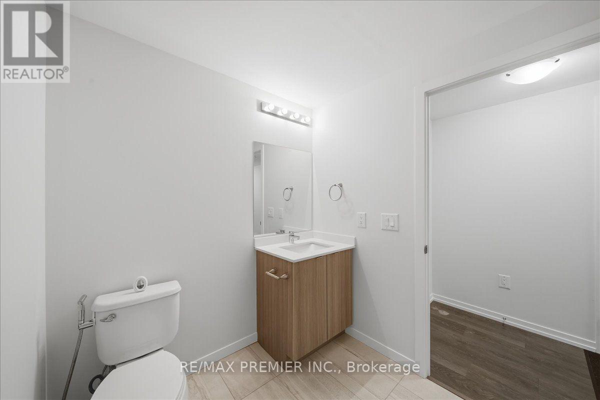 #1306 3237 BAYVIEW AVENUE - 5