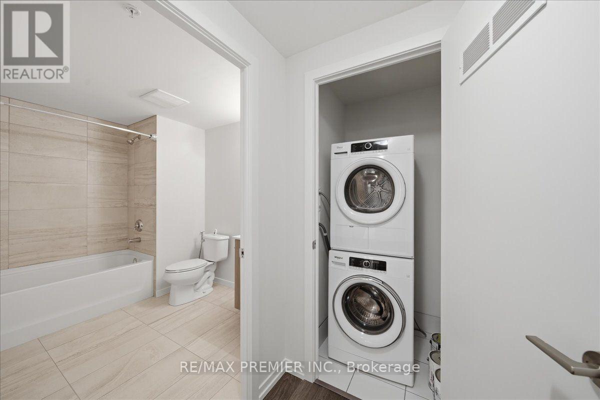 #1306 3237 BAYVIEW AVENUE - 6