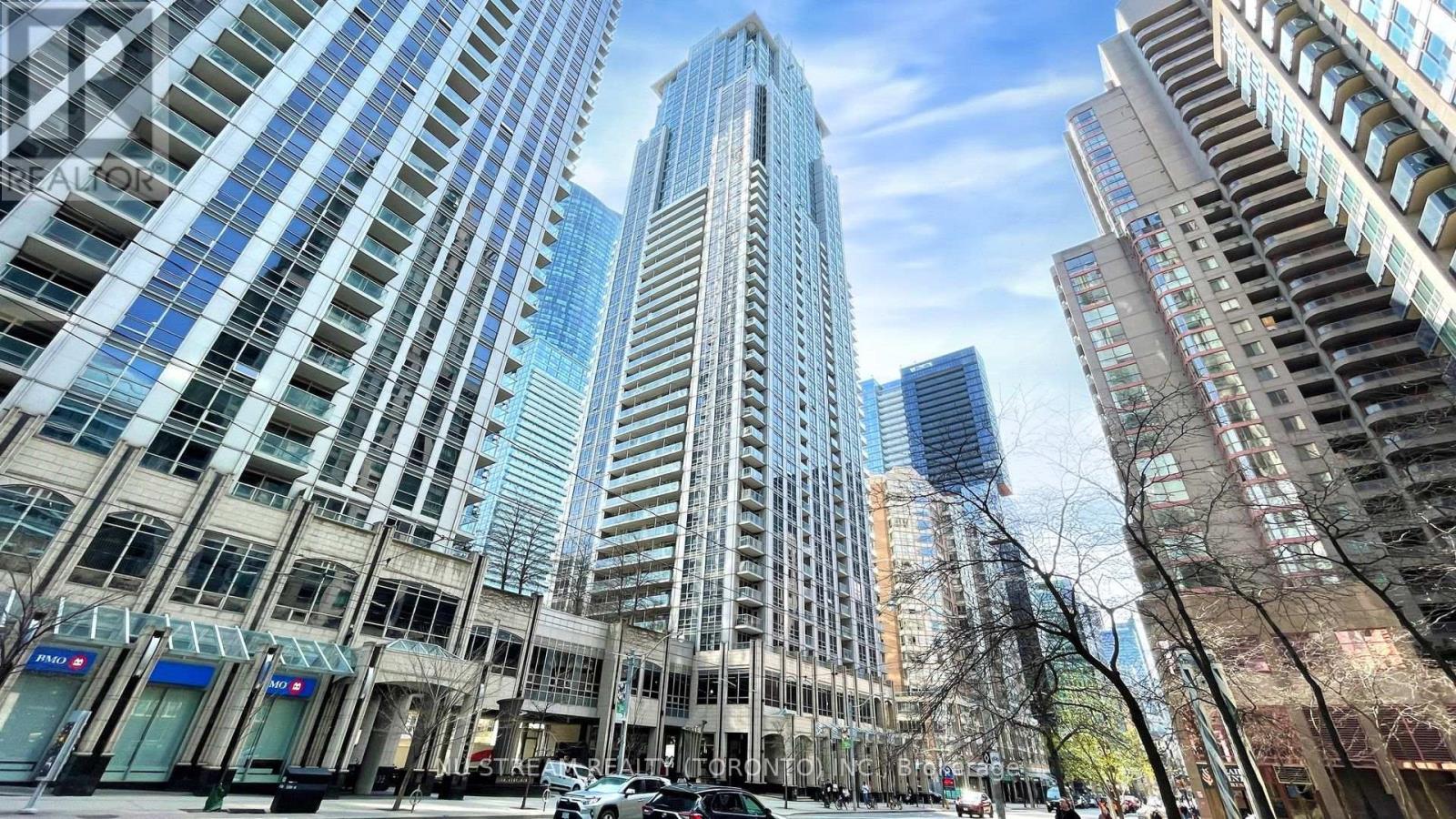 #3101 761 BAY STREET - 1