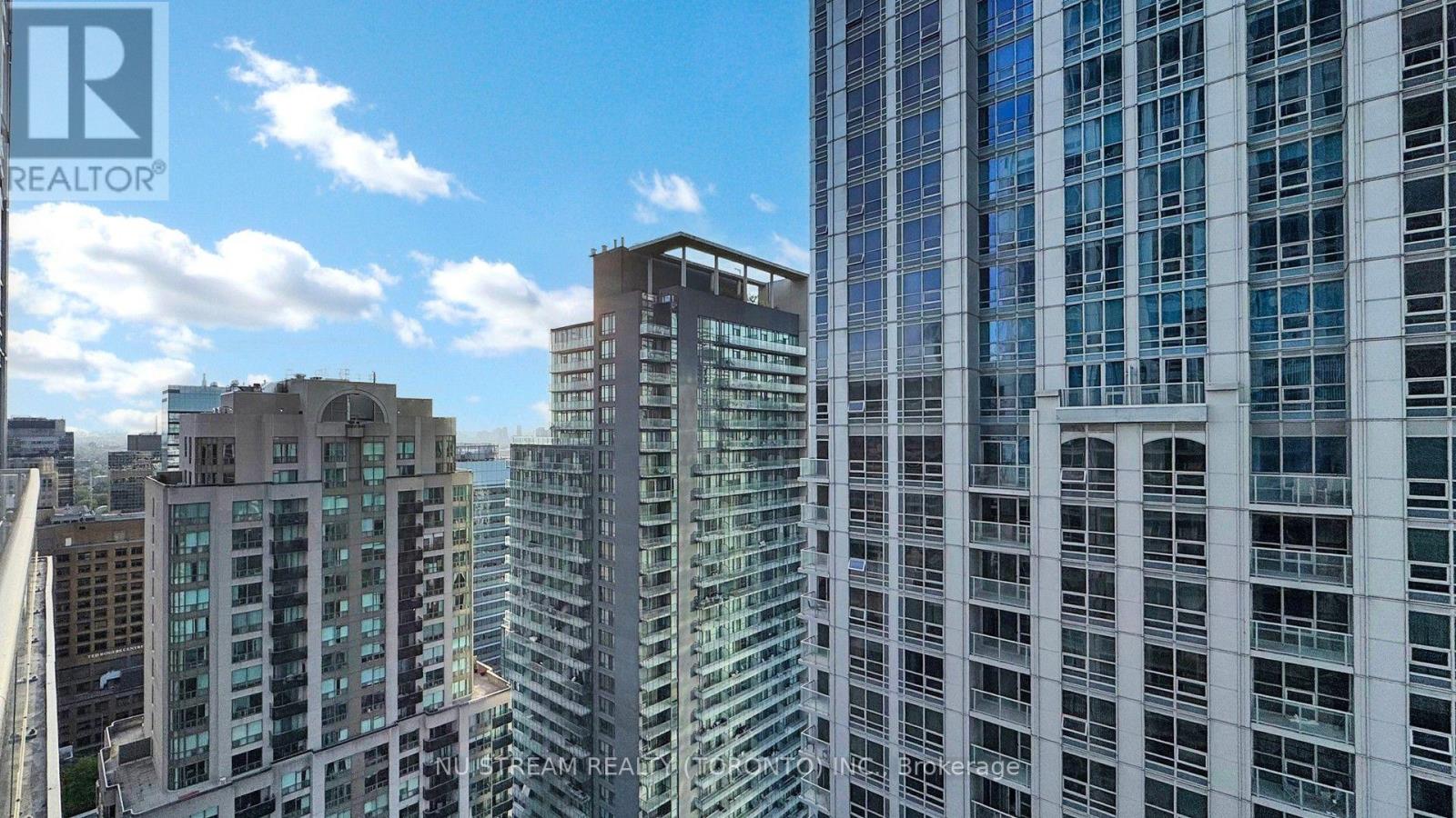 #3101 761 BAY STREET - 20