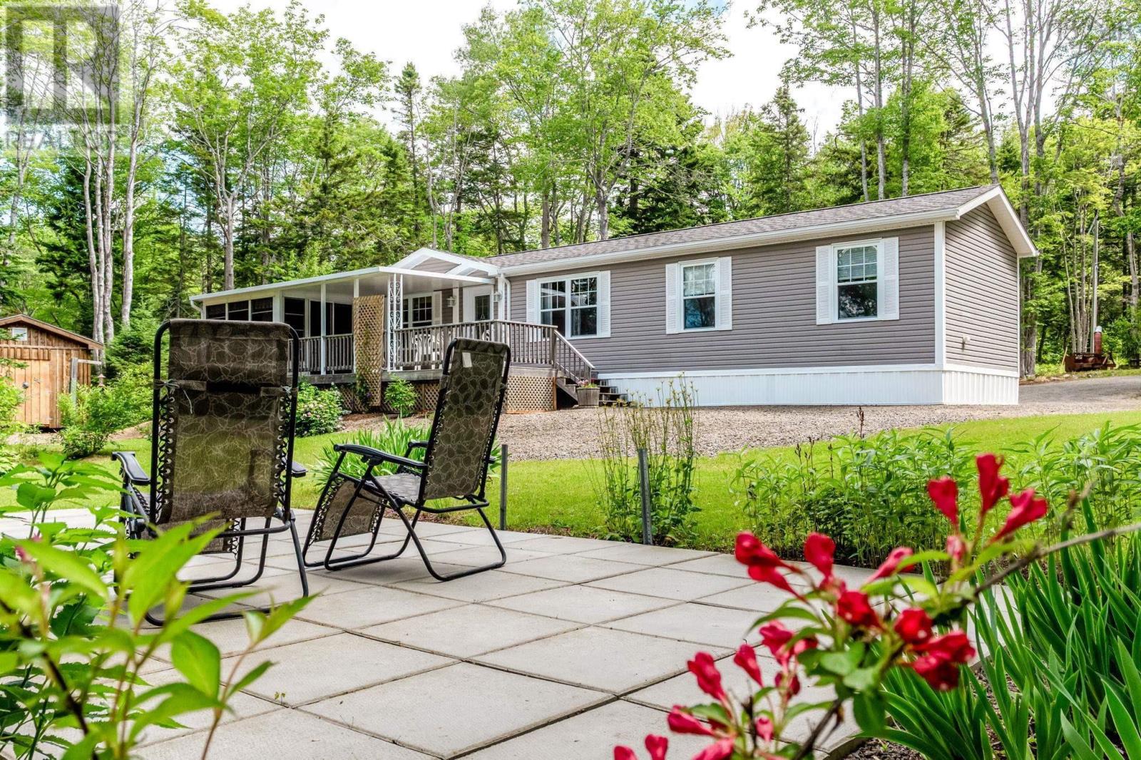 633 ADAMS Road - 31