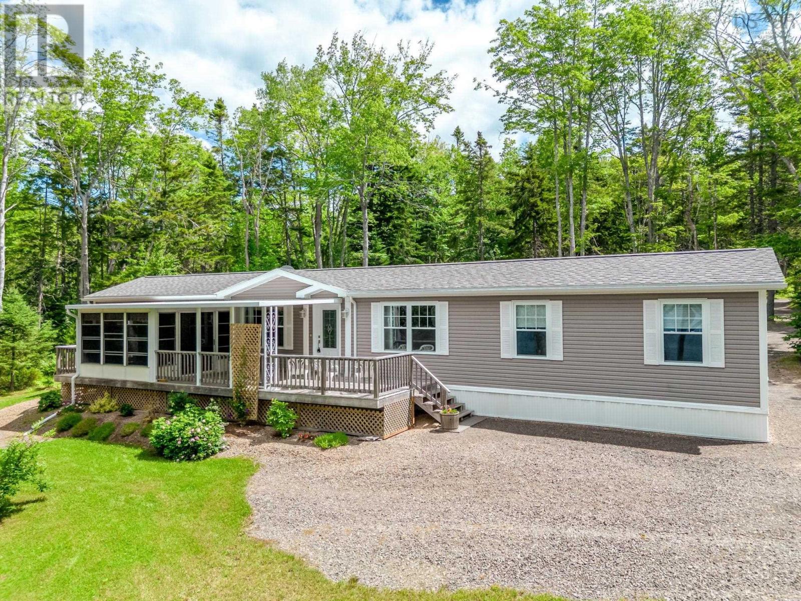 633 ADAMS Road - 41