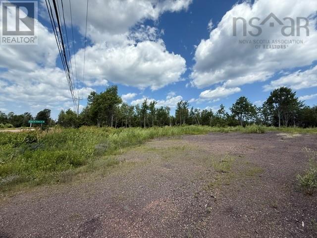 Property 4 of 11 of Highway 6