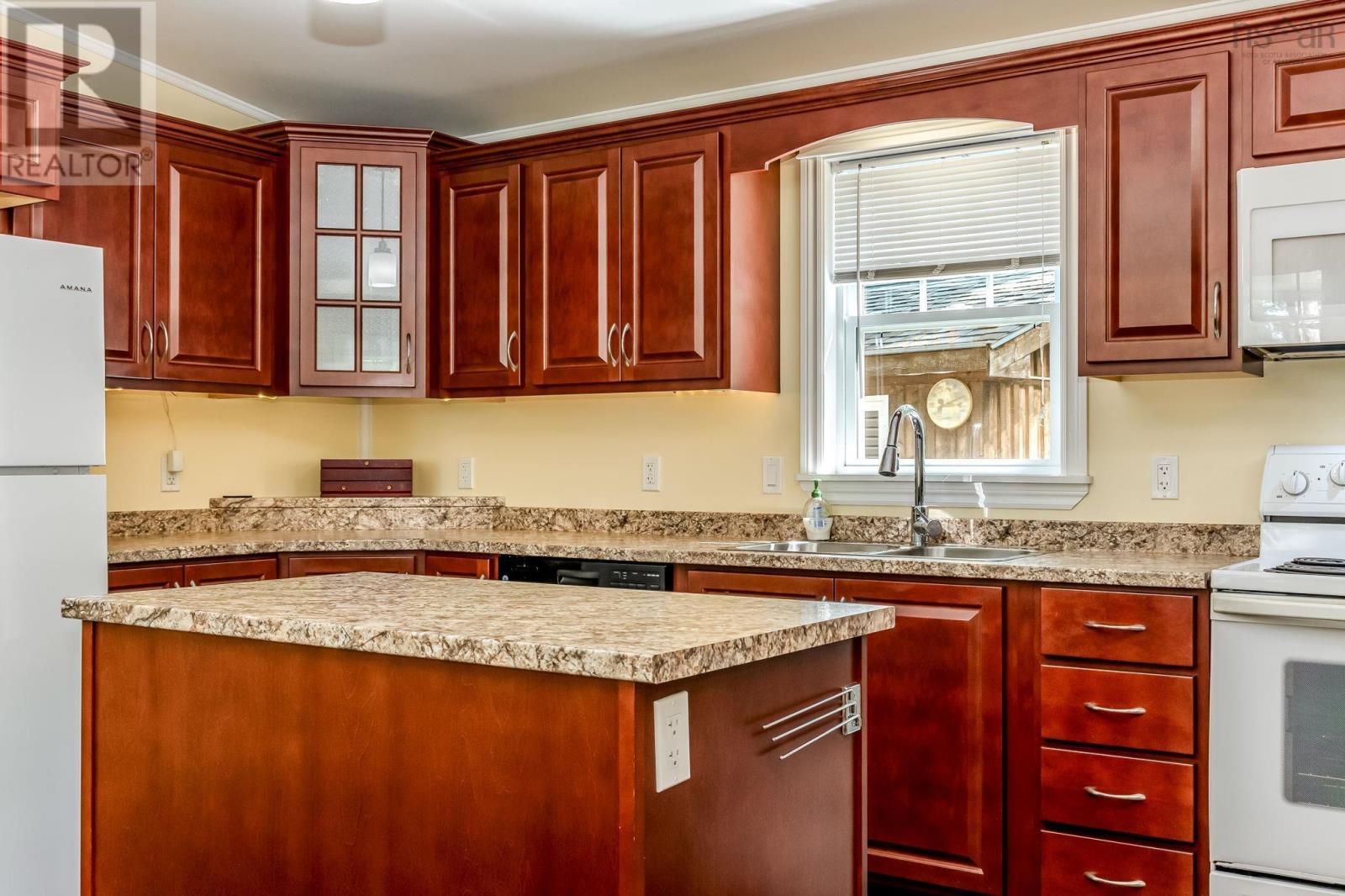 633 ADAMS Road - 5