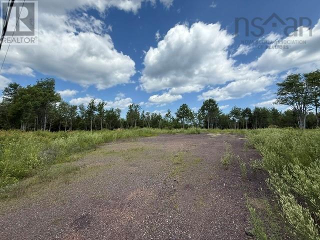 Property 5 of 11 of Highway 6