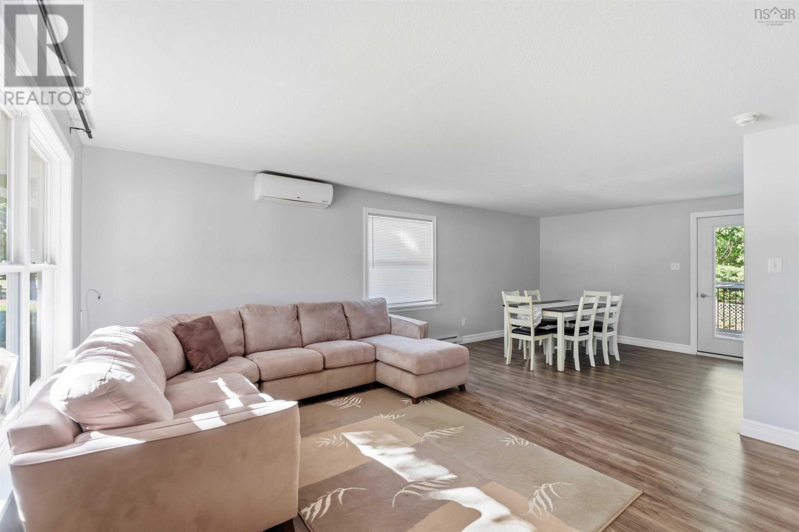 #1003 Glasgow Avenue - 10