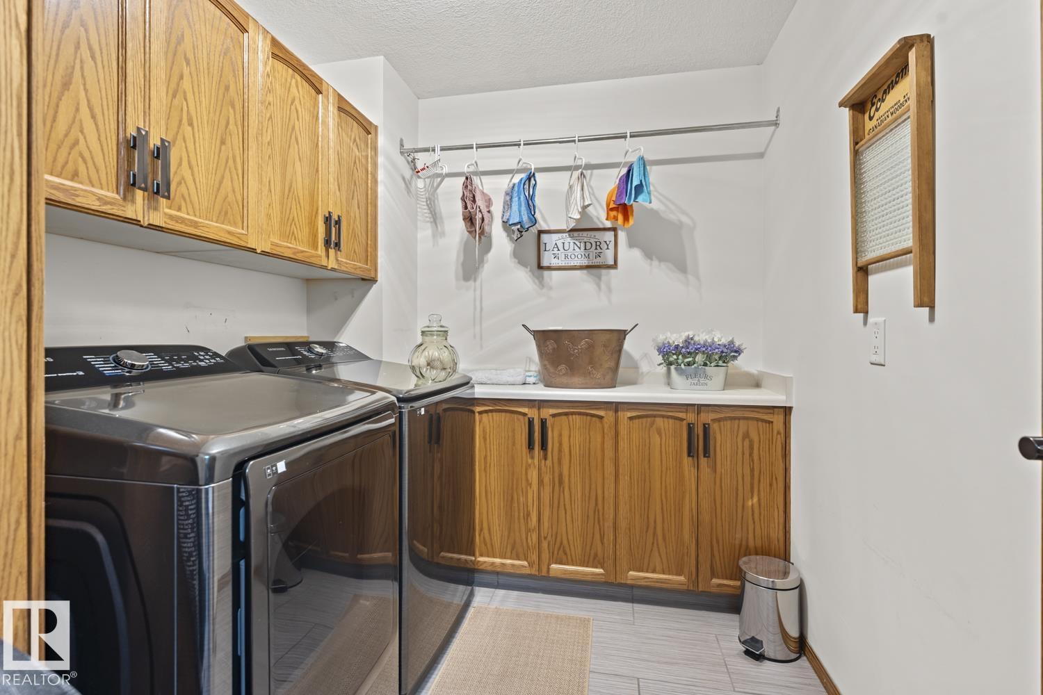 2700 Beach AV - 23
