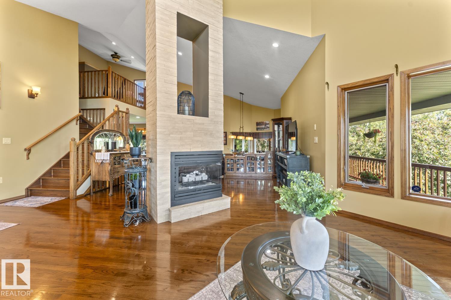 2700 Beach AV - 4