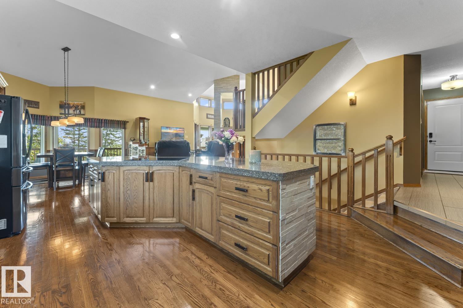 2700 Beach AV - 15