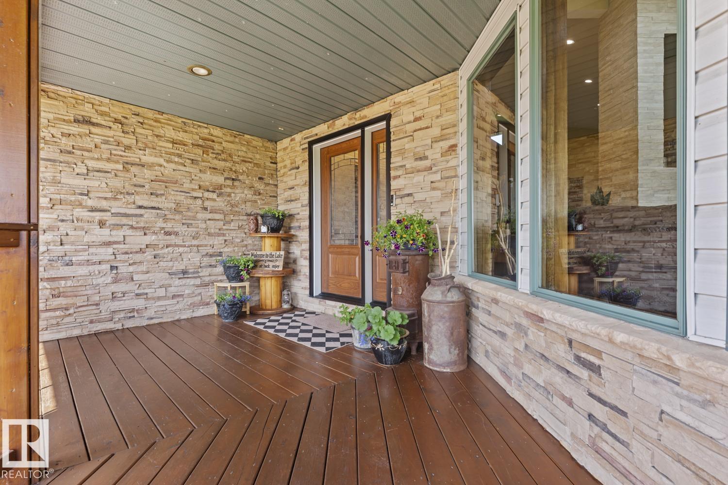 2700 Beach AV - 44