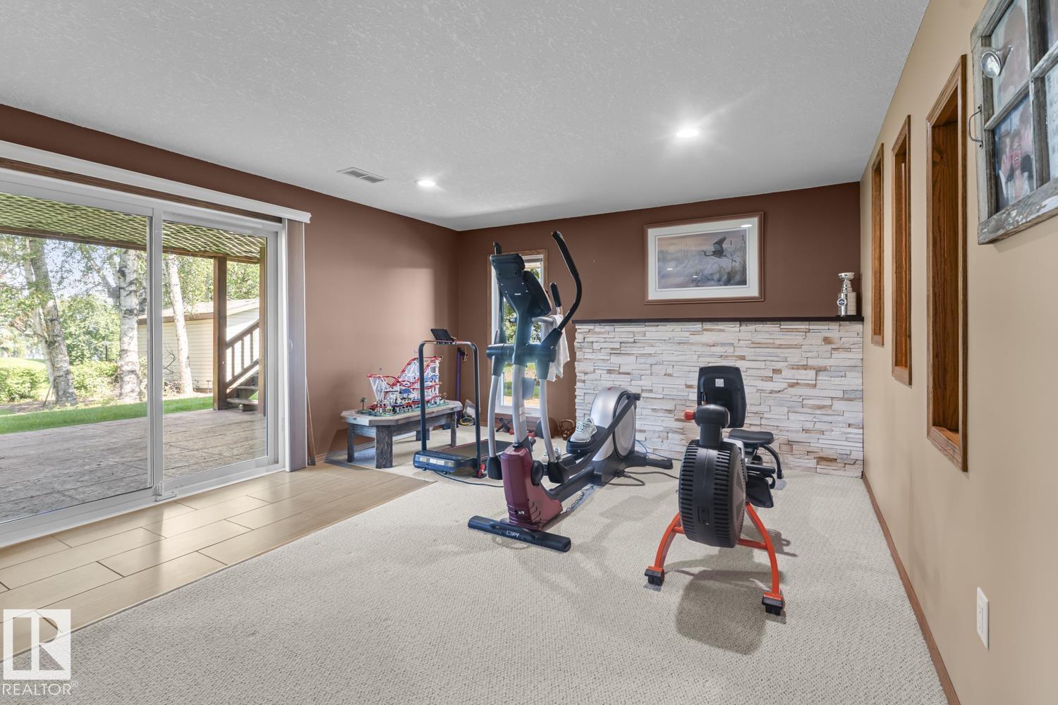 2700 Beach AV - 37