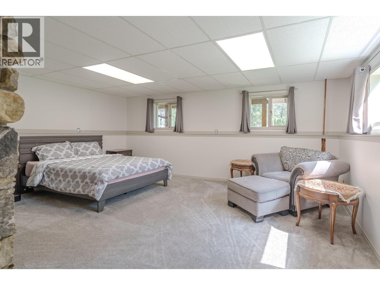 5406 PARK DRIVE - 26
