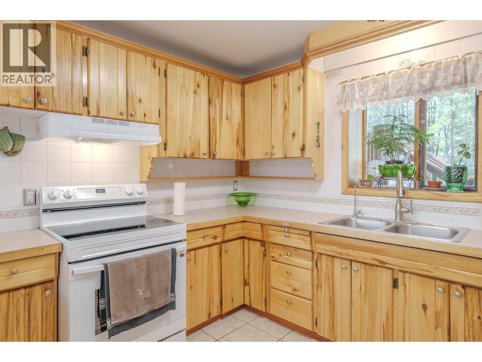 5406 PARK DRIVE - 12
