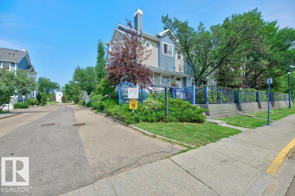 #7 8304 11 AV SW - Image 51