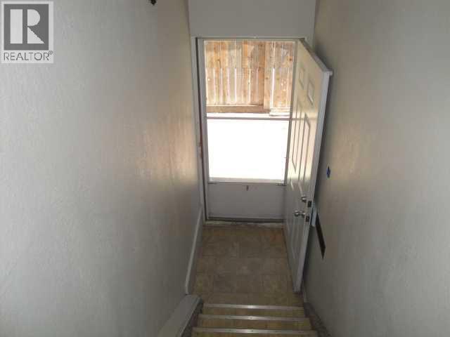 39 Meadowlark Boulevard N - 17